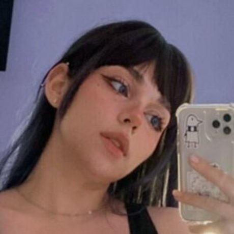 Melowo pornstar nudes picture