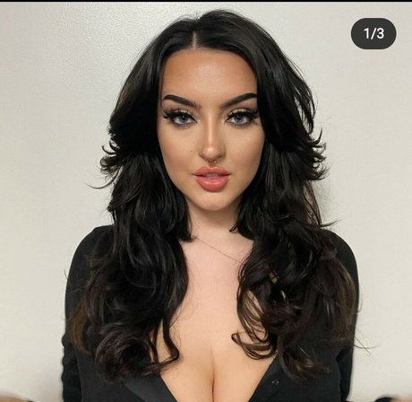 messymegan exclusive model photo