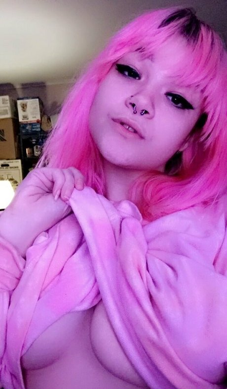 tinysatan sex pornstar img
