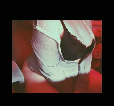 flexible teen onlyfans exclusive photo