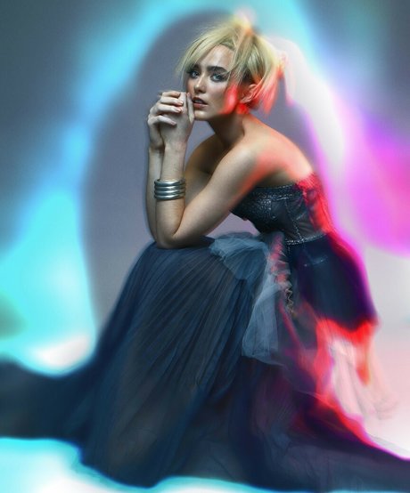 Kathrynton model exclusive img