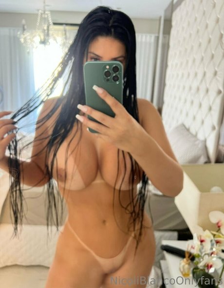 Nicoli Blanco adult model archive