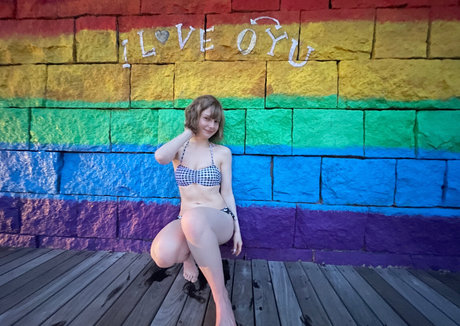 Ella Freya nice actress img