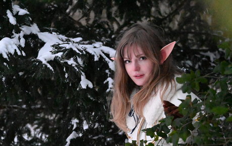 Ella Freya model high quality images