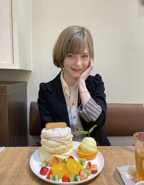 Ella Freya top star picture