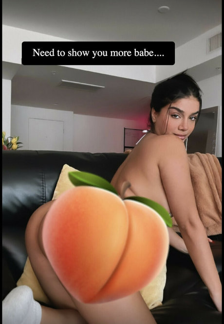 Alishbasheikh best model photo