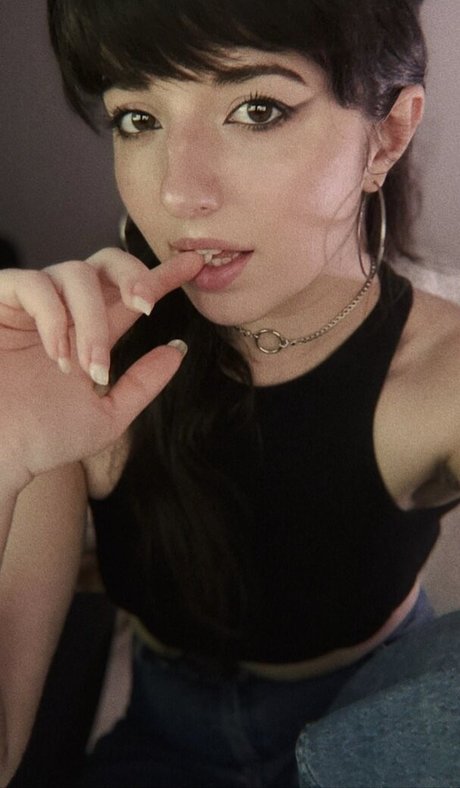 Slight Sounds ASMR star exclusive images