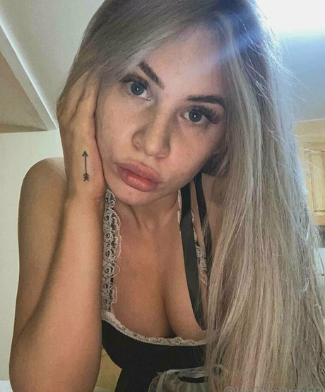 iamthe0ne69 pornstar art pictures