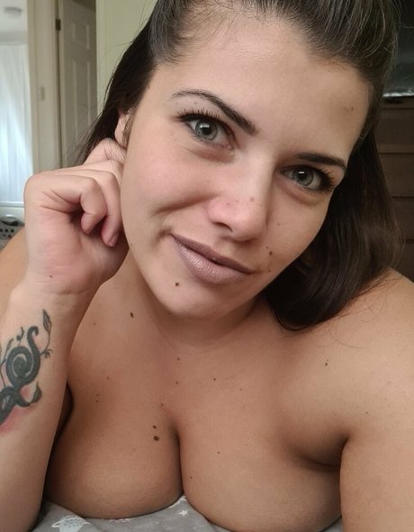 iamthe0ne69 xxx model pic