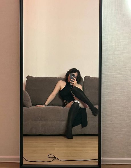 KoryaMc nude pornstar img