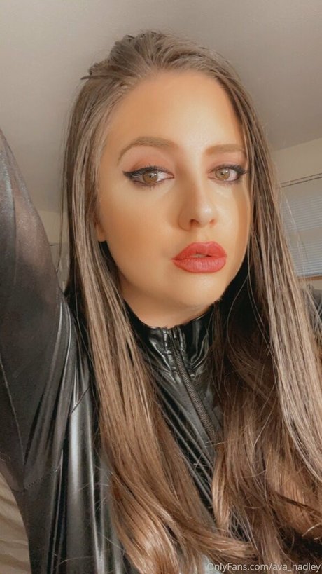 curvy cougar onlyfans porn photo
