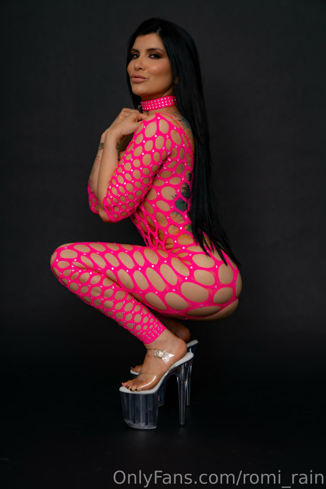 Romi Rain pornstar adult img