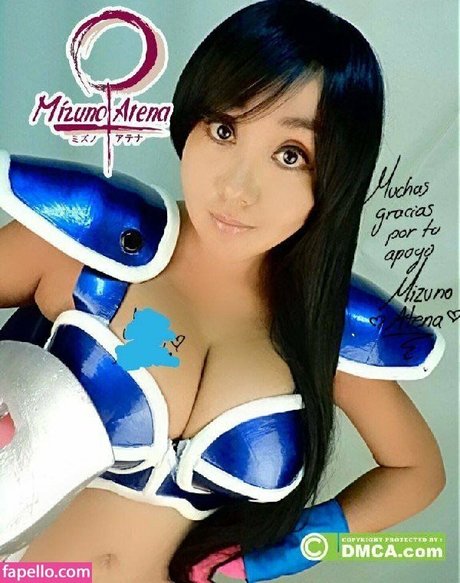 Mizuno Atena erotic model pic