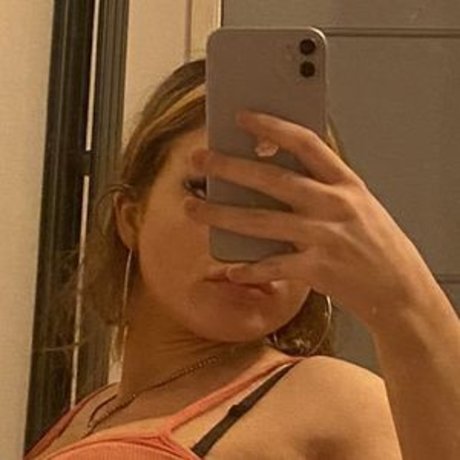 chloe faye beautiful star photos