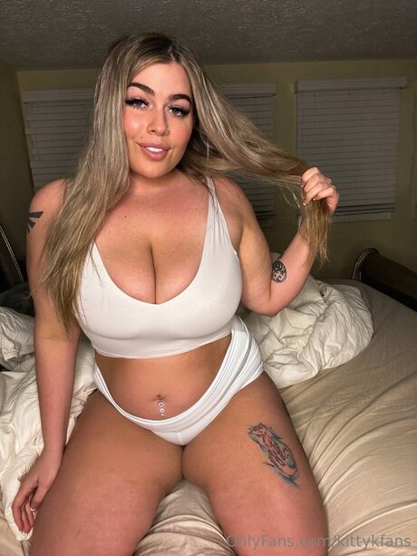kittykfans model top pictures