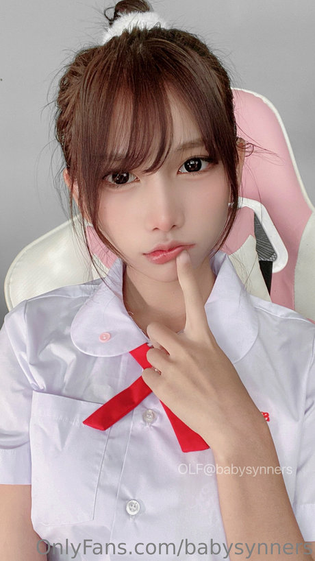 synners beautiful actress img