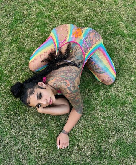 KKVSH pornstar sexy galleries