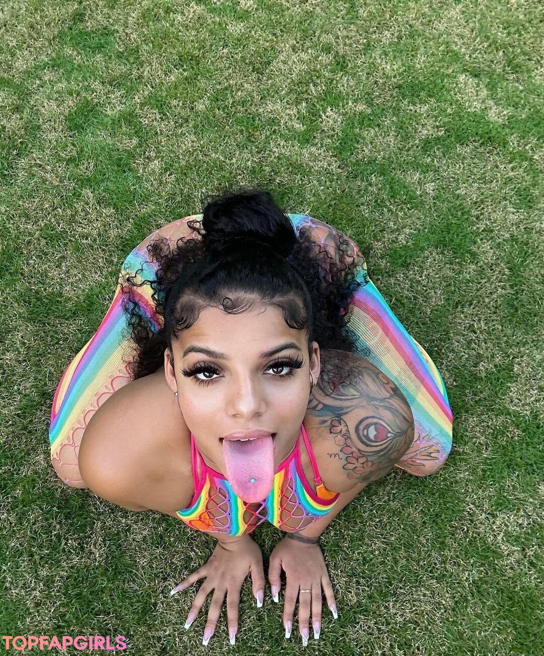 KKVSH star porn picture