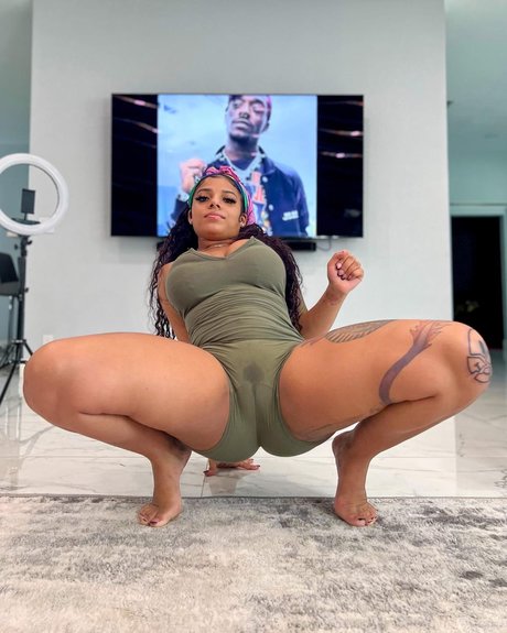 KKVSH model free galleries