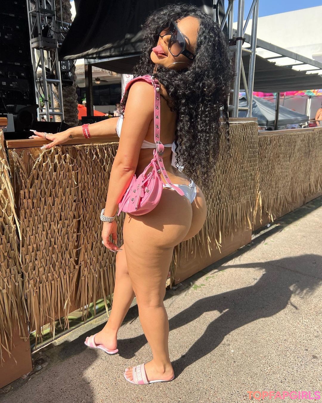 Himynamestee best actress picture