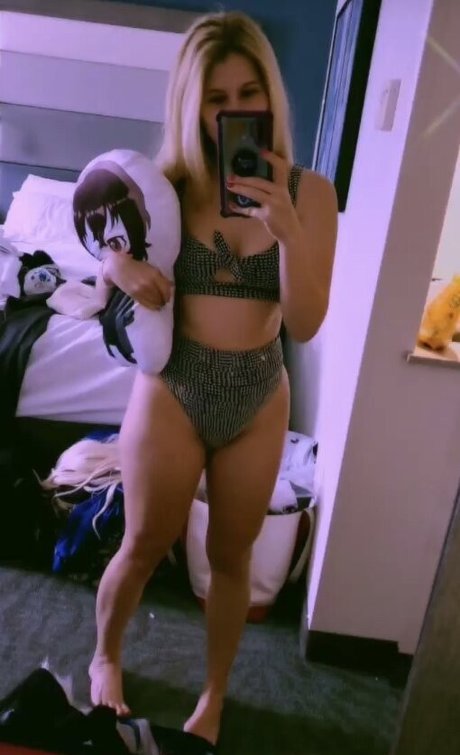 girlfriend onlyfans hot xxx image
