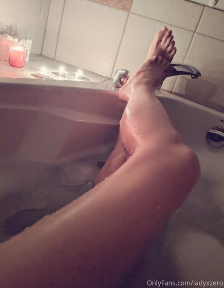 tall redhead onlyfans sexy nude gallery