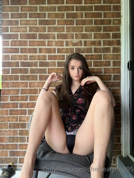 Chelsea Lynn star free photos