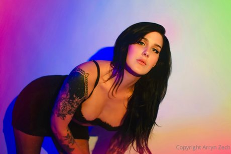 Arryn Zech pornstar naked pics