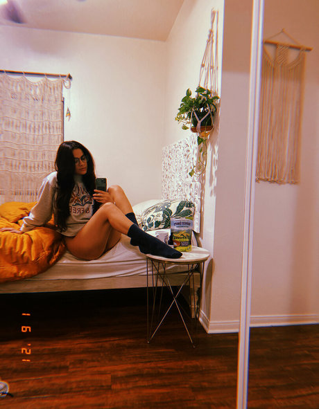 Vanessa Veracruz pretty actress photo