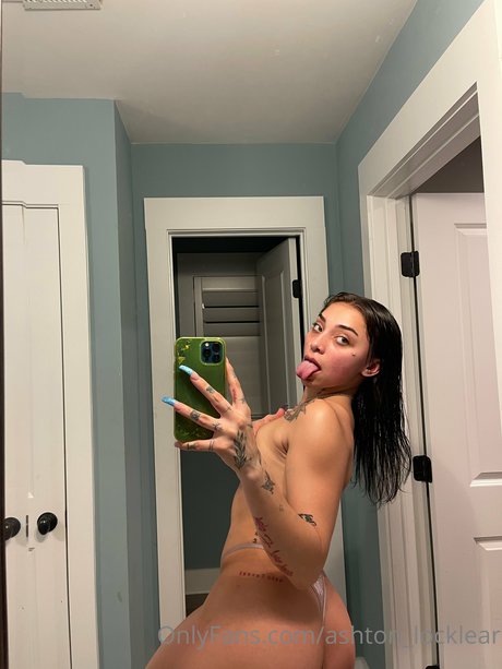 Ashton Locklear art actress img