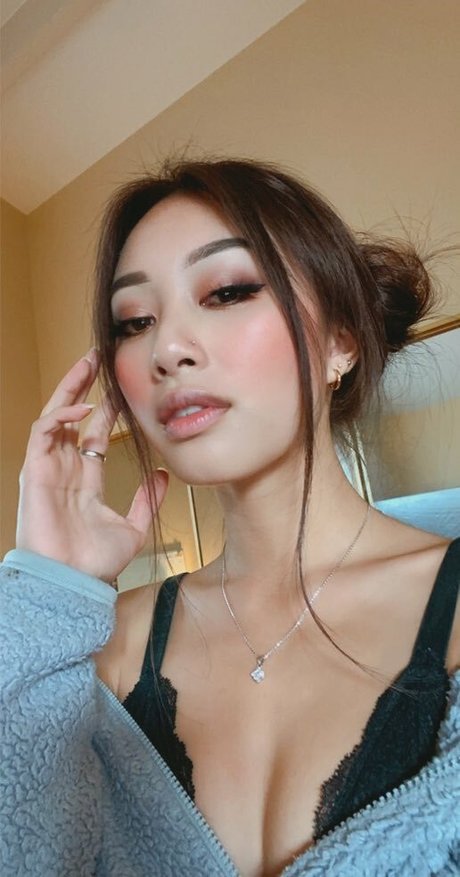 bbygirlmai sex pornstar pics