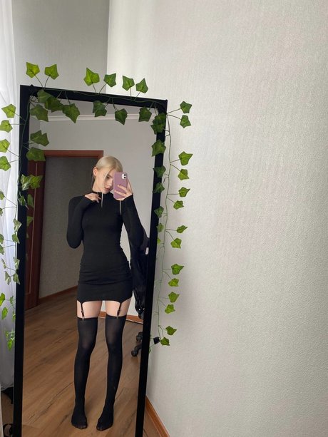 big ass blonde onlyfans exclusive img