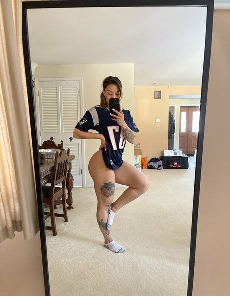 Sereneazn model xxx picture