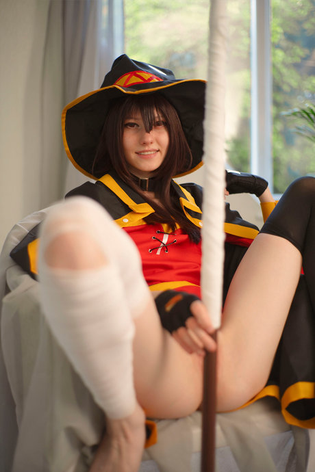 Little Emo Kitten sex actress image