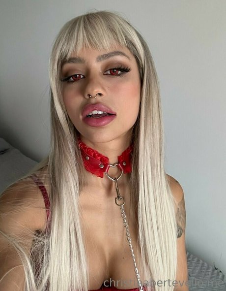 Christina Bertevello model adult pictures