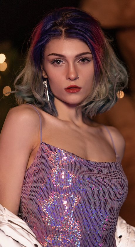 Trixy Blue xxx pornstar photos