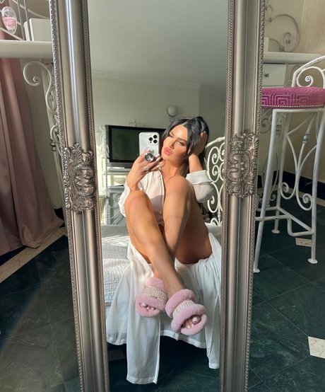 nude pregnant onlyfans sexy image