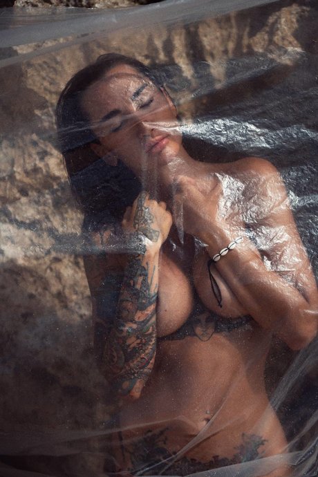 mature squirt onlyfans top gallery