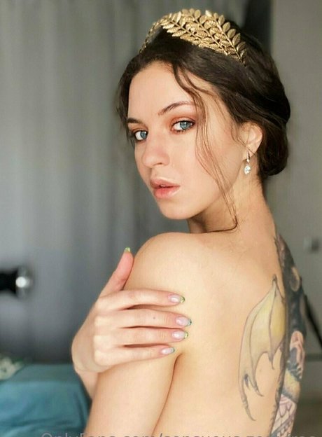 police onlyfans erotic pic