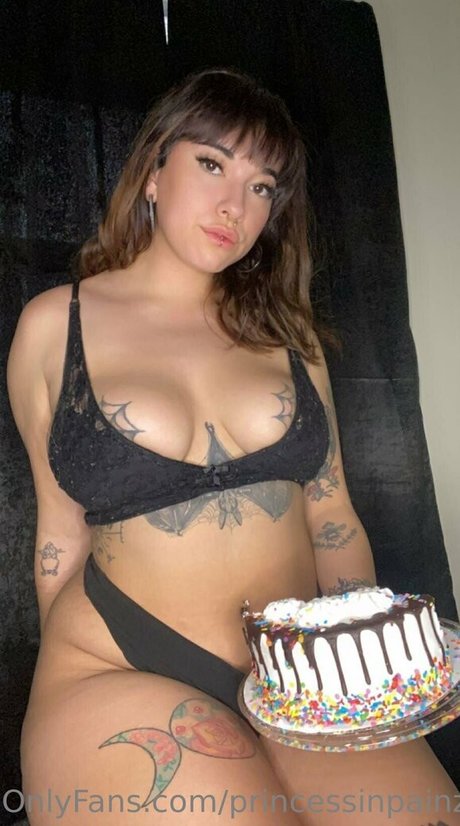 princessinpainz model pornographic galleries