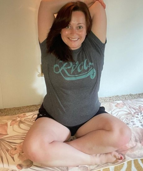 Kalie Wright adult model pics