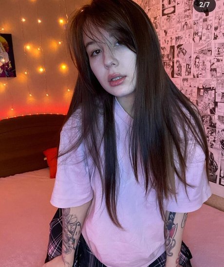 Blooffasta nude model photo