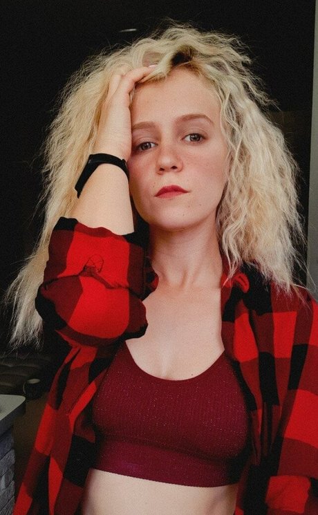 blonde small tits onlyfans sex gallery