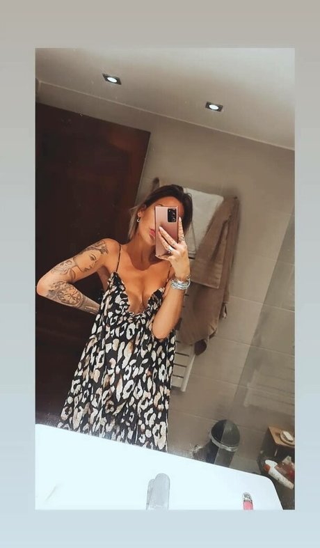 famous midget onlyfans hot nude img