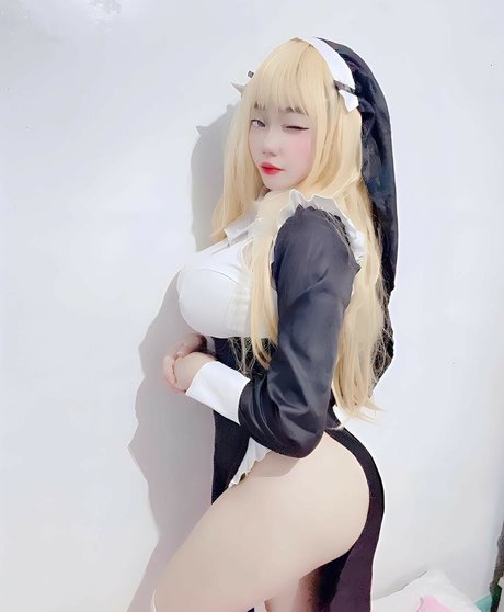 eimiruwu top profile image