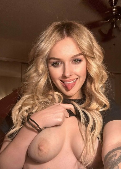 curvy naked onlyfans sexy xxx pictures