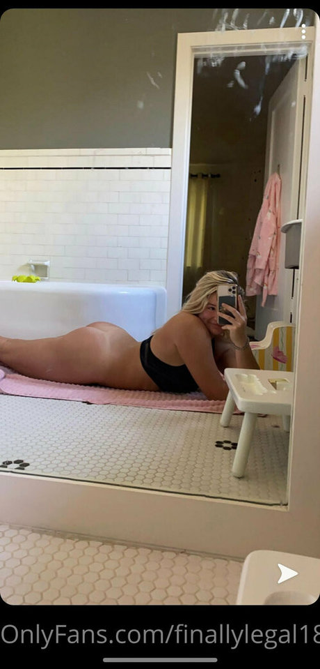 bbw shemale onlyfans erotic photo