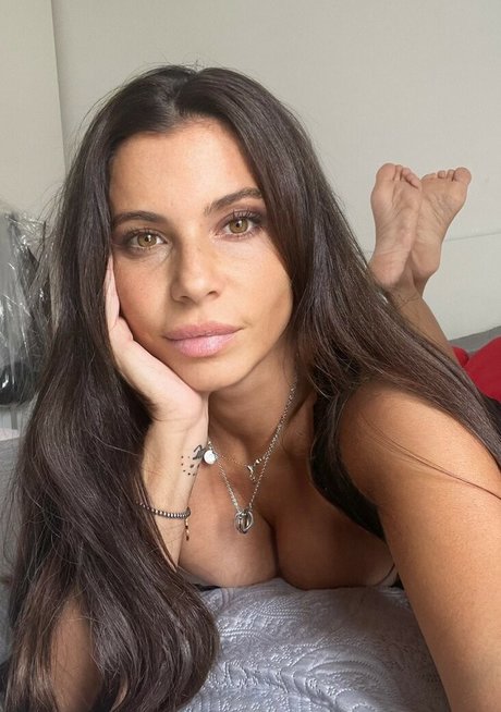 Noemi Frere pornstar nude galleries