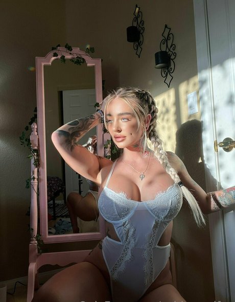 famous free onlyfans porn gallery