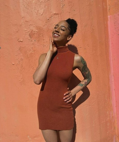 Amala Ekpunobi pornstar naked photo
